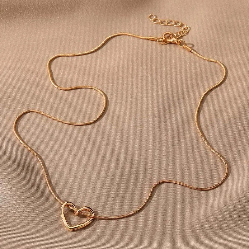 Benita | Open Heart Pendant