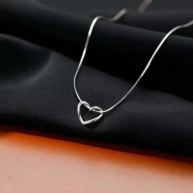 Benita | Open Heart Pendant