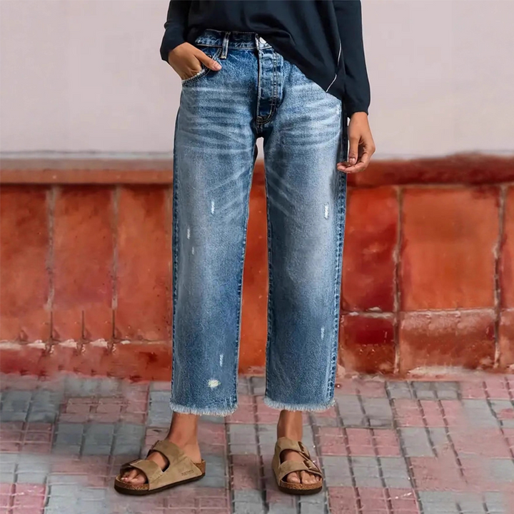 Annie | Retro Cropped Straight Jeans